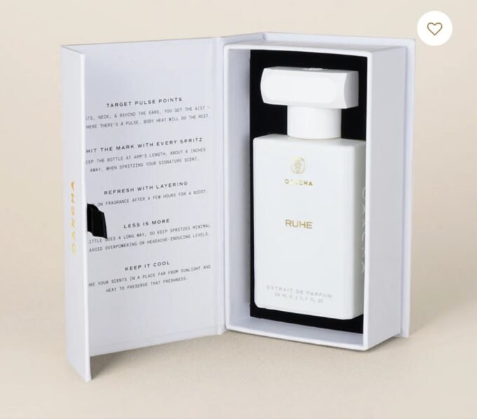 RUHE UNISEX BY OAKCHA Inspired by : Le Labo Santal 33 (Retail Price $230) size 50ml/ 1.7oz scent family: Woody - powdery - Leather.